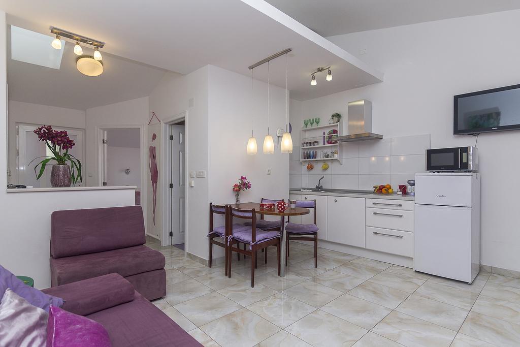 Apartments Barbara Makarska Exterior foto